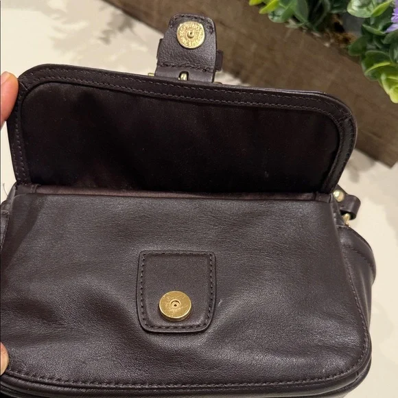 Vintage COACH Campbell Leather Camera Crossbody Bag - Picture 12 of 15